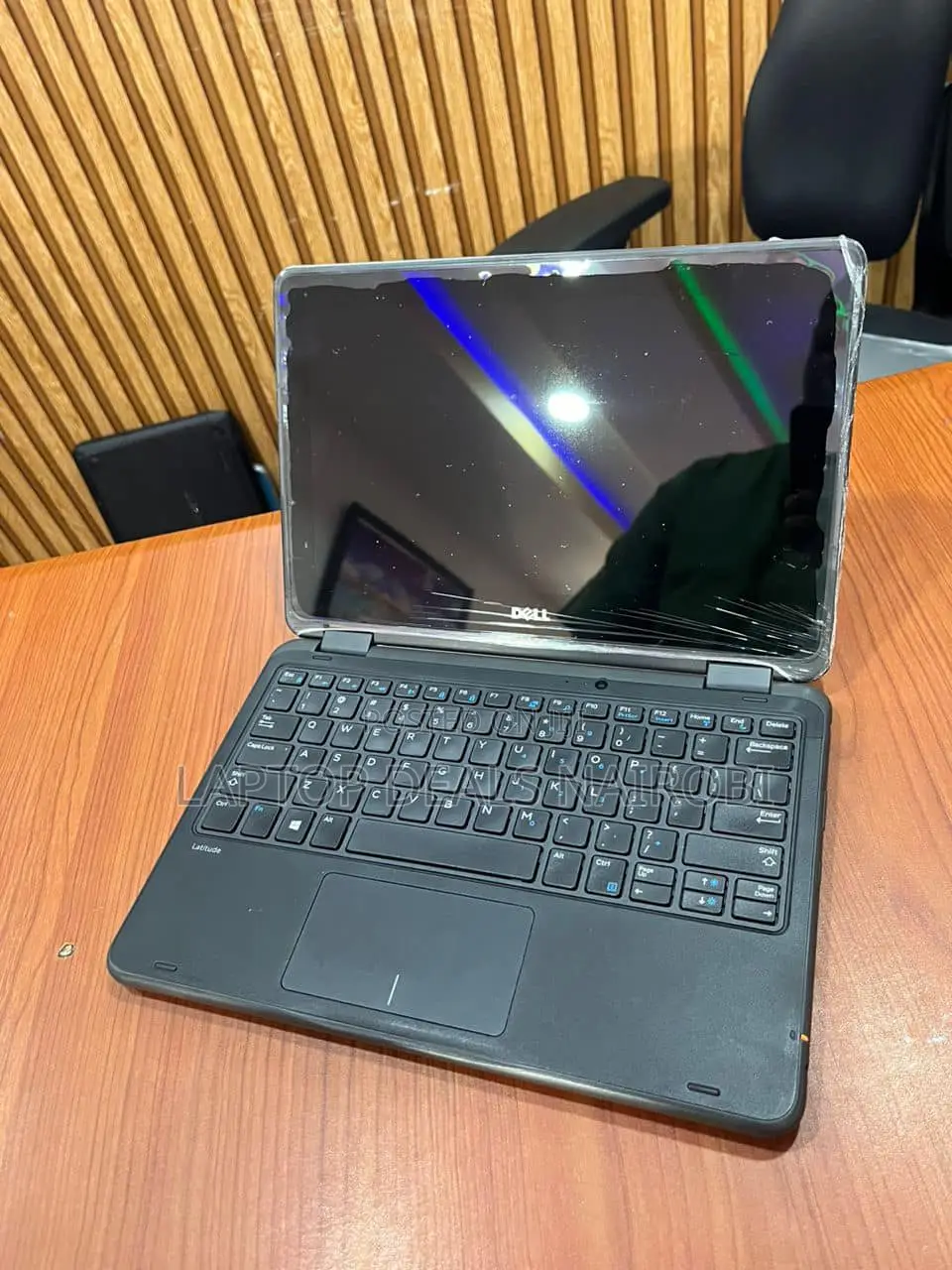 Laptop Dell Latitude 3189 8GB Intel Celeron SSD 128GB