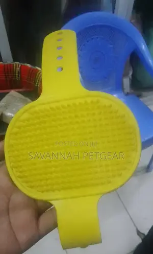 Pet Shampoo Bath Brush Soothing Massage Rubber Comb -2pcs