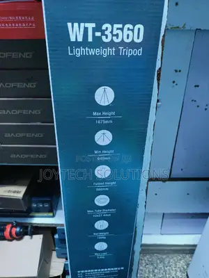 Weifeng Tripod. Wt-3560