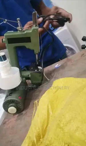 Bag Closer Sewing Machine -- Top Brand