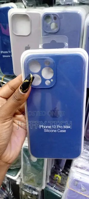 Apple iPhone 13 Pro Max Silicone Case Magsafe - Deep Navy