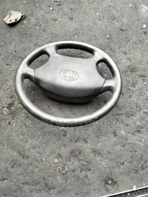 Hiace Matatu 7l Steering Wheel Complete
