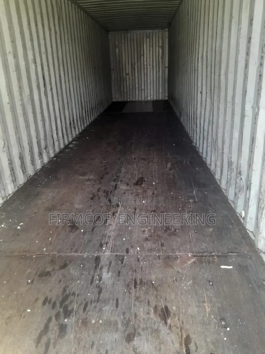 40ft Containers - Clean Boxes