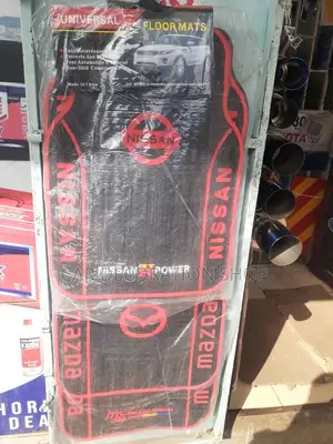 5pcs Set Red Logo Mazda or Nissan Floor Car Mats