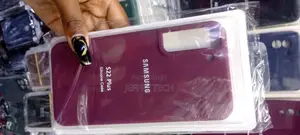 Samsung Galaxy S22 Smart Clear View Cover - Burgundy (EF-ZS9