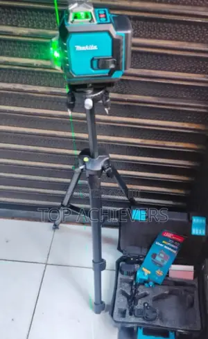 Makita Auto Laser Level 360° With Tripod Stand