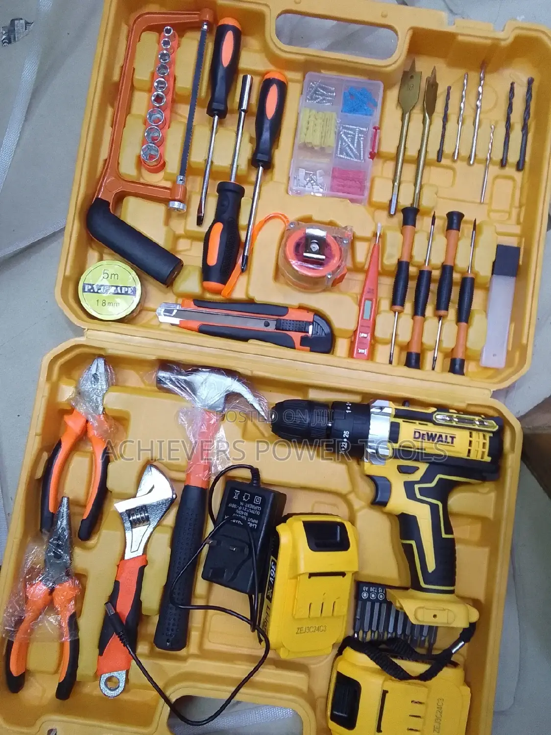 Cordless Drill/Dewalt Cordless Toolbox