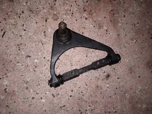 Toyota Dyna Lower Arm