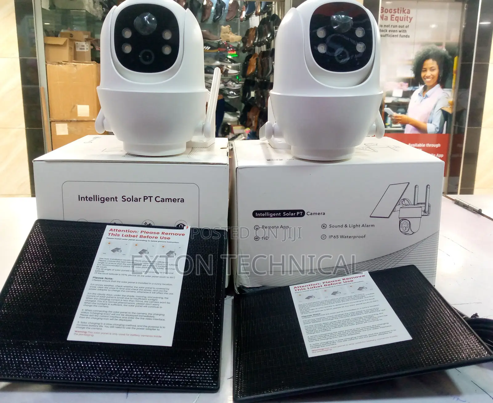 360 Degrees Solar PTZ CCTV Mini Camera With 4G Simcard
