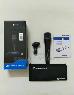 E9355 Dynamic Cardiod Wired Microphone