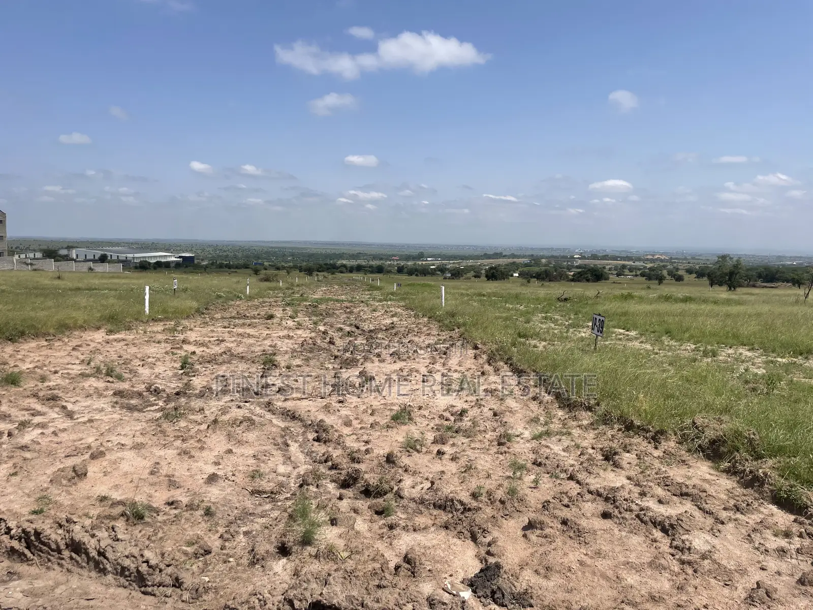 Lukenya Plains- Plots