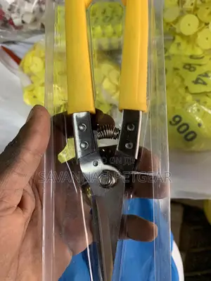 Scissors Hoof Trimmer for Goats, Lambs and Sheep Hooves