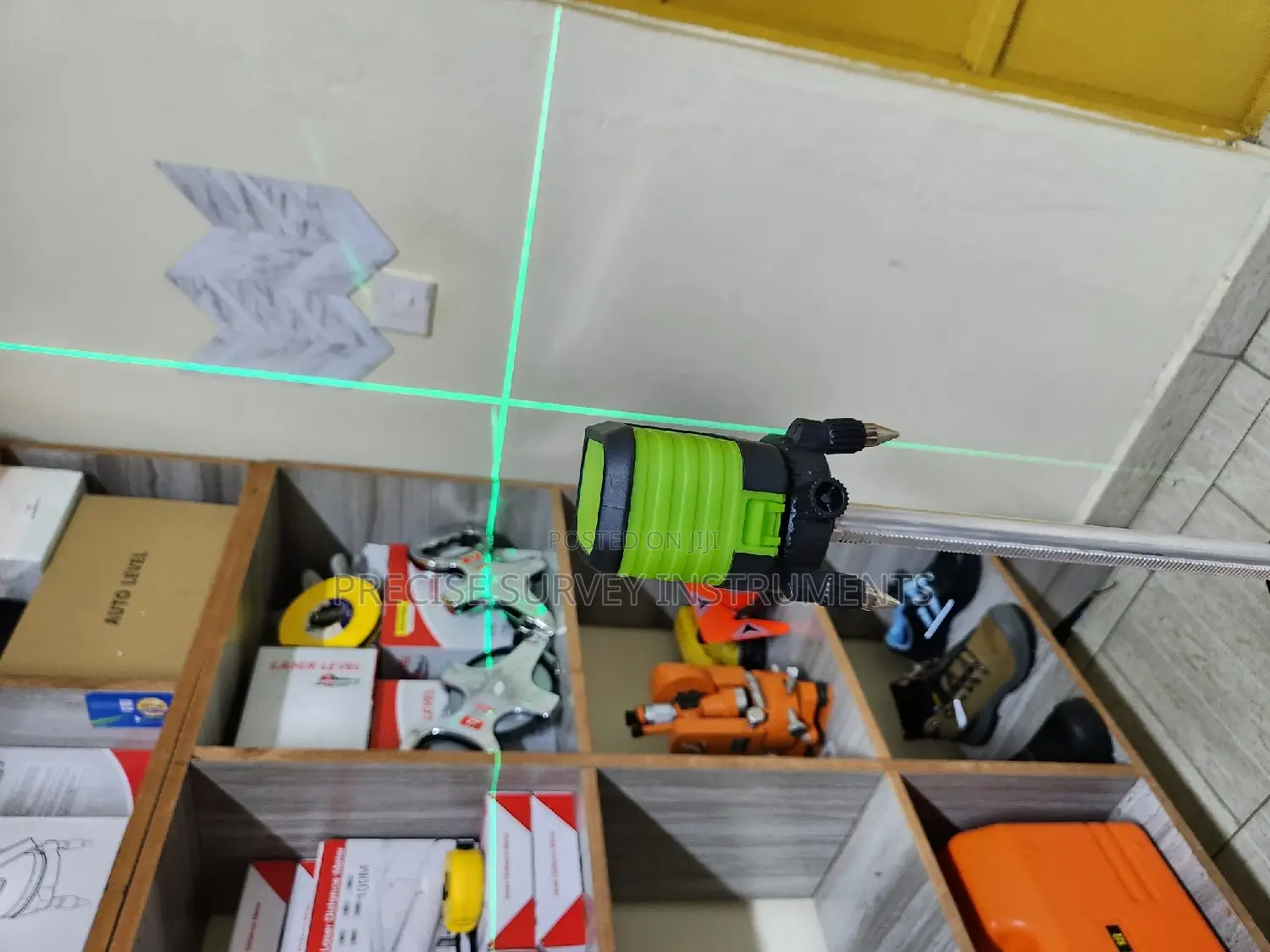 Laser Level Machine (Head + Tripod)