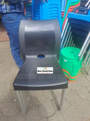 Plastic Chair With Metal Legs