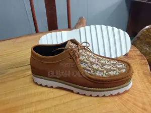 Clarks Dior