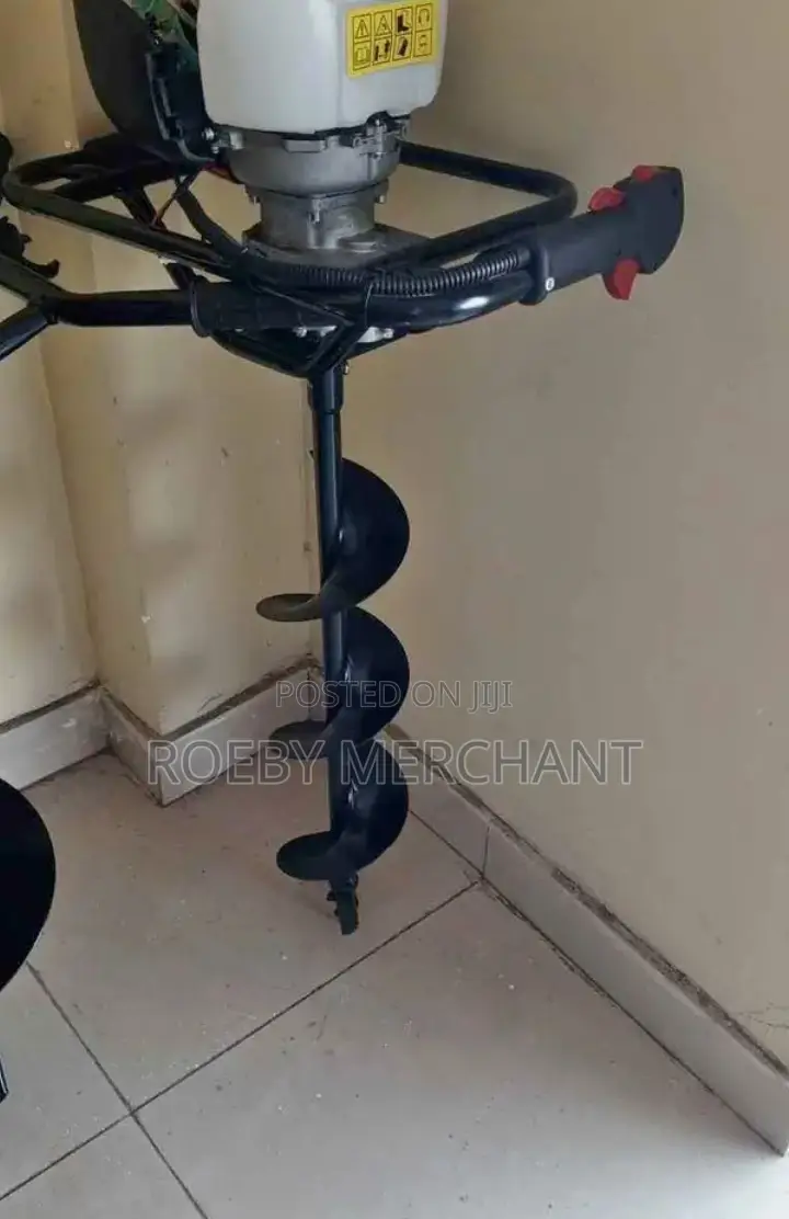 Earth Auger/Hole Digger
