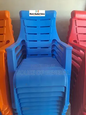 Blue Relaxo Plastic Chair