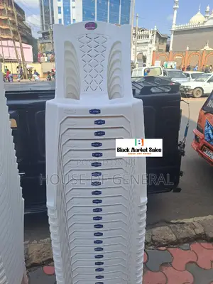 Armless Kenpoly Plastic Chair