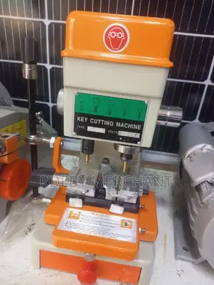 Small Key Cutting Machine