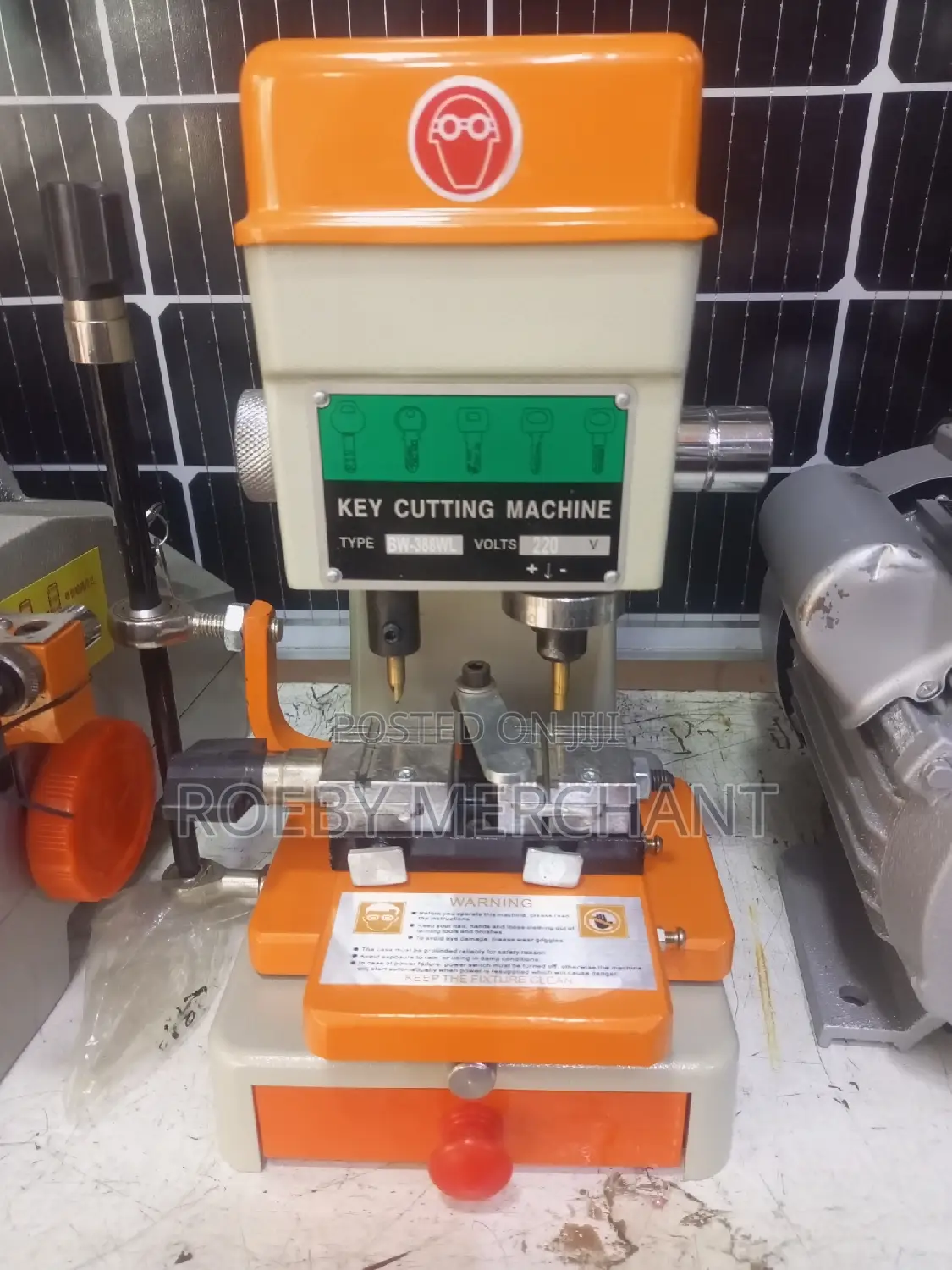 Professional Key Cutting Machine