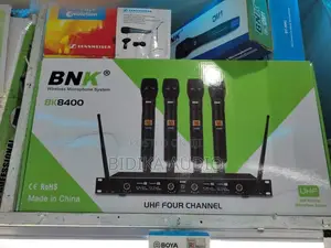 BNK Bk8400 Handheld 4-1 Microphone