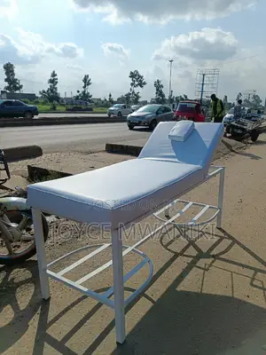 White Massage Bed, Big Size and Heavy Metal Gauge