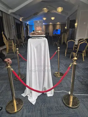 VIP Stands Stanchions