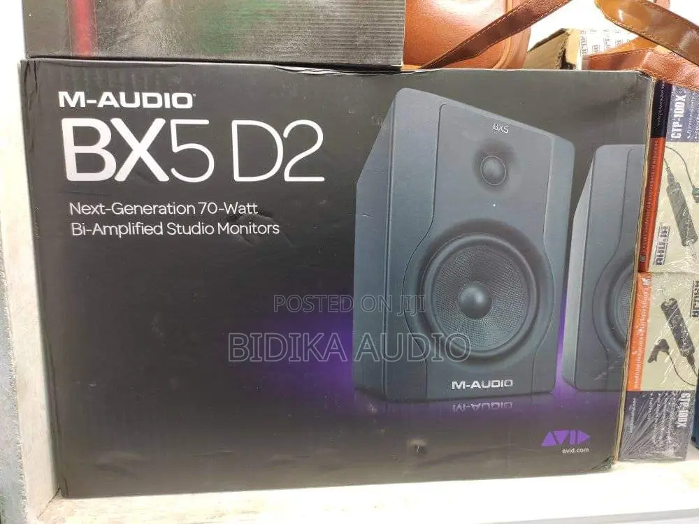 Bx5d2 M Audio Studio Monitors