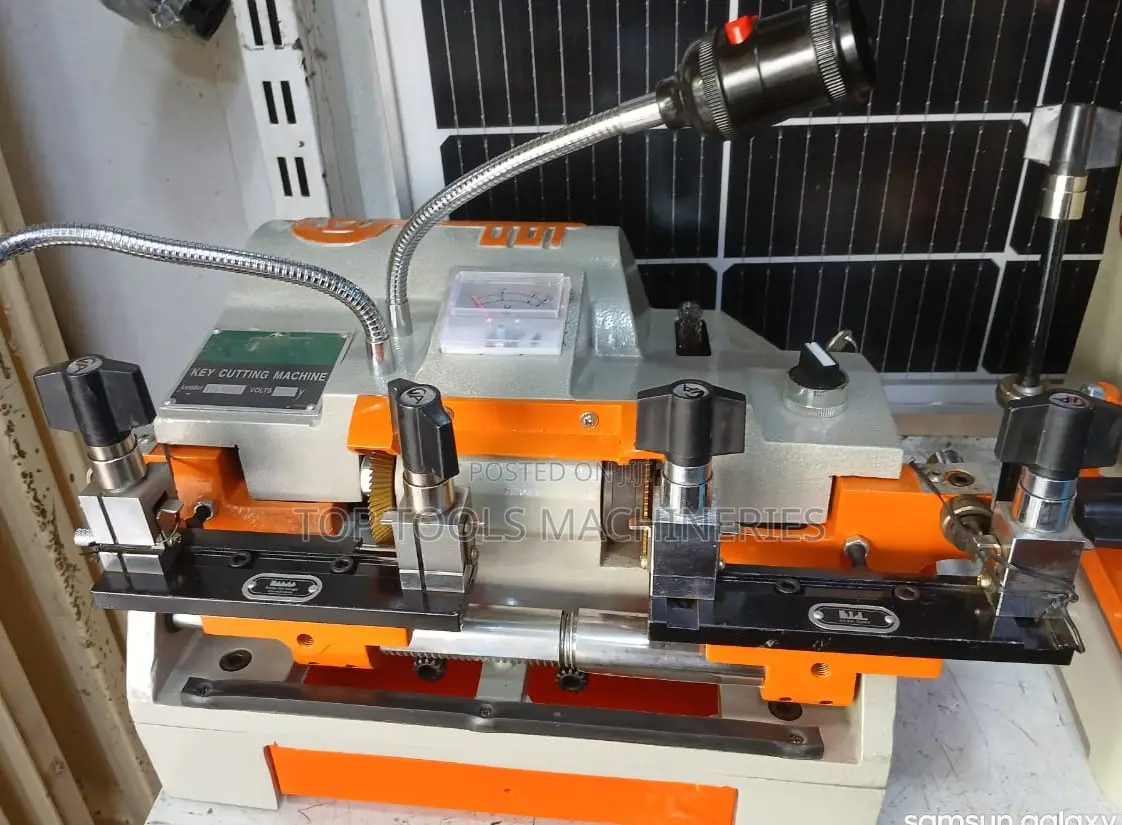 Commercial Key Cutting Machine