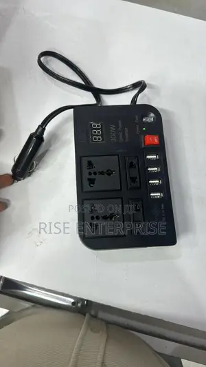 300W Power Inverter DC 12V to AC 220V Car Power Inverter