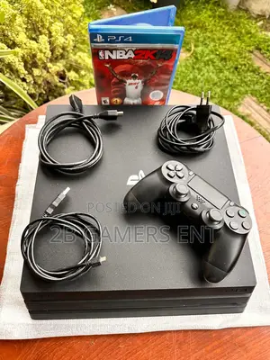 PS4 Pro , Ex Uk Clean