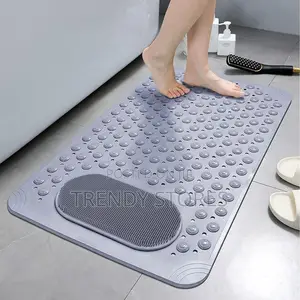 Nonslip Bath Mat With Foot Scrub