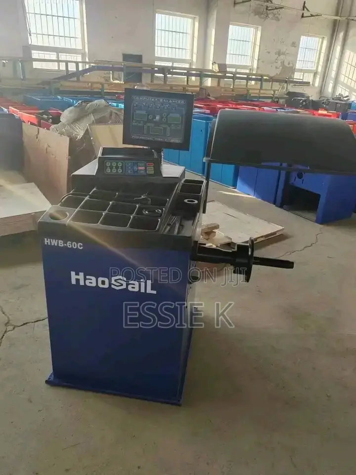 Wheel Balancing Machine