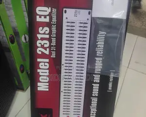 231s EQ DBX Equalizer