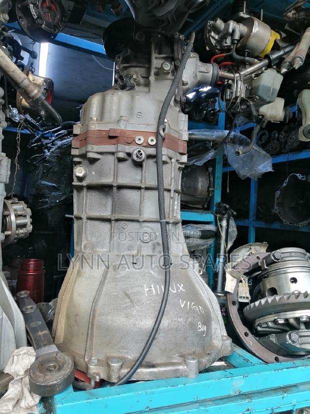 Toyota Hilux Vigo 2wd Complete Gearbox