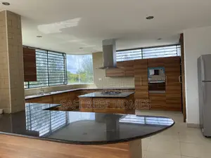 4bdrm Duplex in Nyali for sale