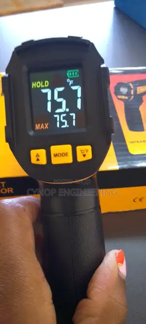 Smart Sensor Infrared Thermometer Temperature Gauge