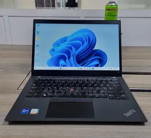 Laptop Lenovo Thinkpad T14s Gen 2 16GB Intel Core I7 SSD 512GB