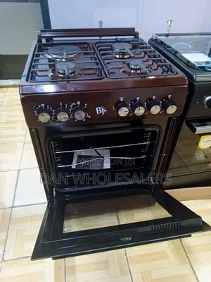BJ'S 60 BY 60 3gas + 1electric Brand New