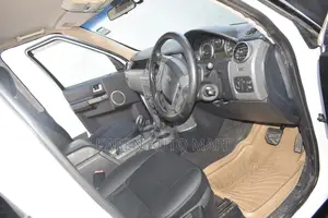 Land Rover Discovery 2006 White