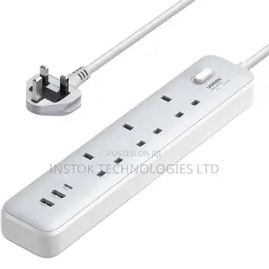 UGREEN 30W 3 AC Power Strip With Master Switch