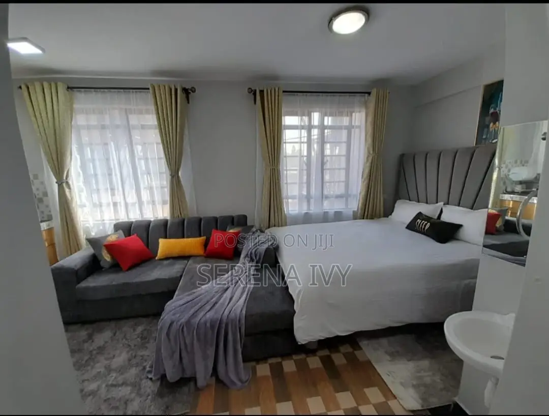 Modern Studio With Free Parking