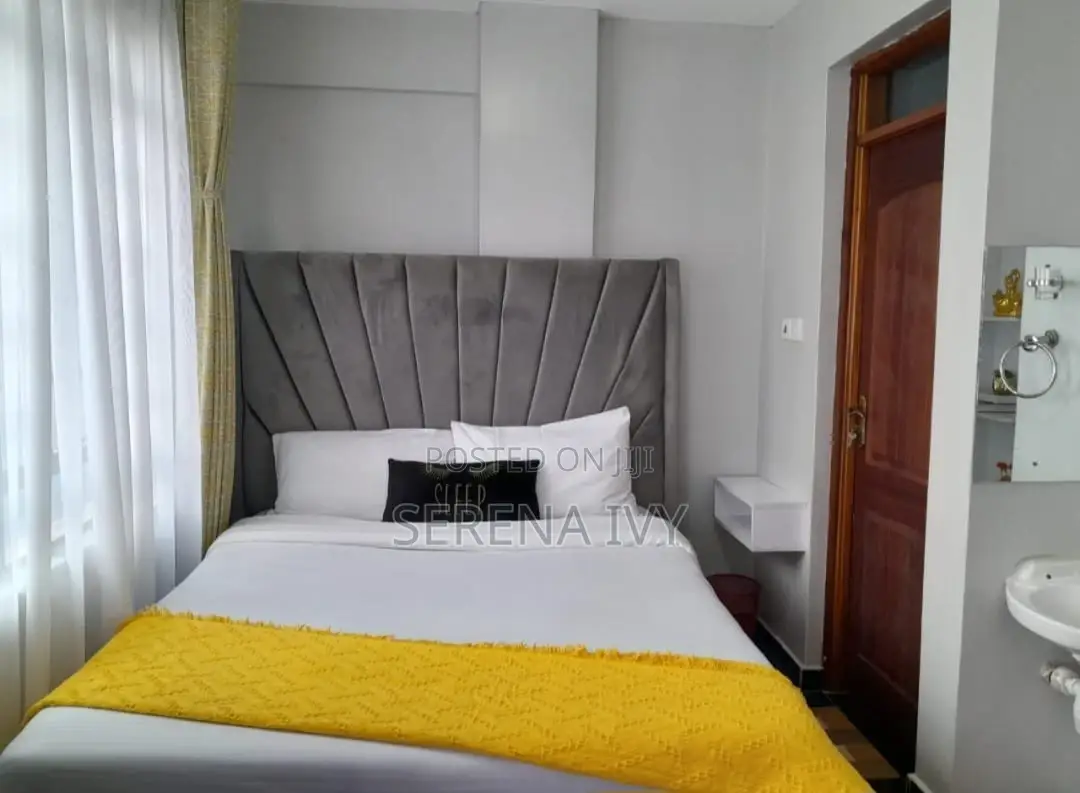 Modern Studio With Free Parking