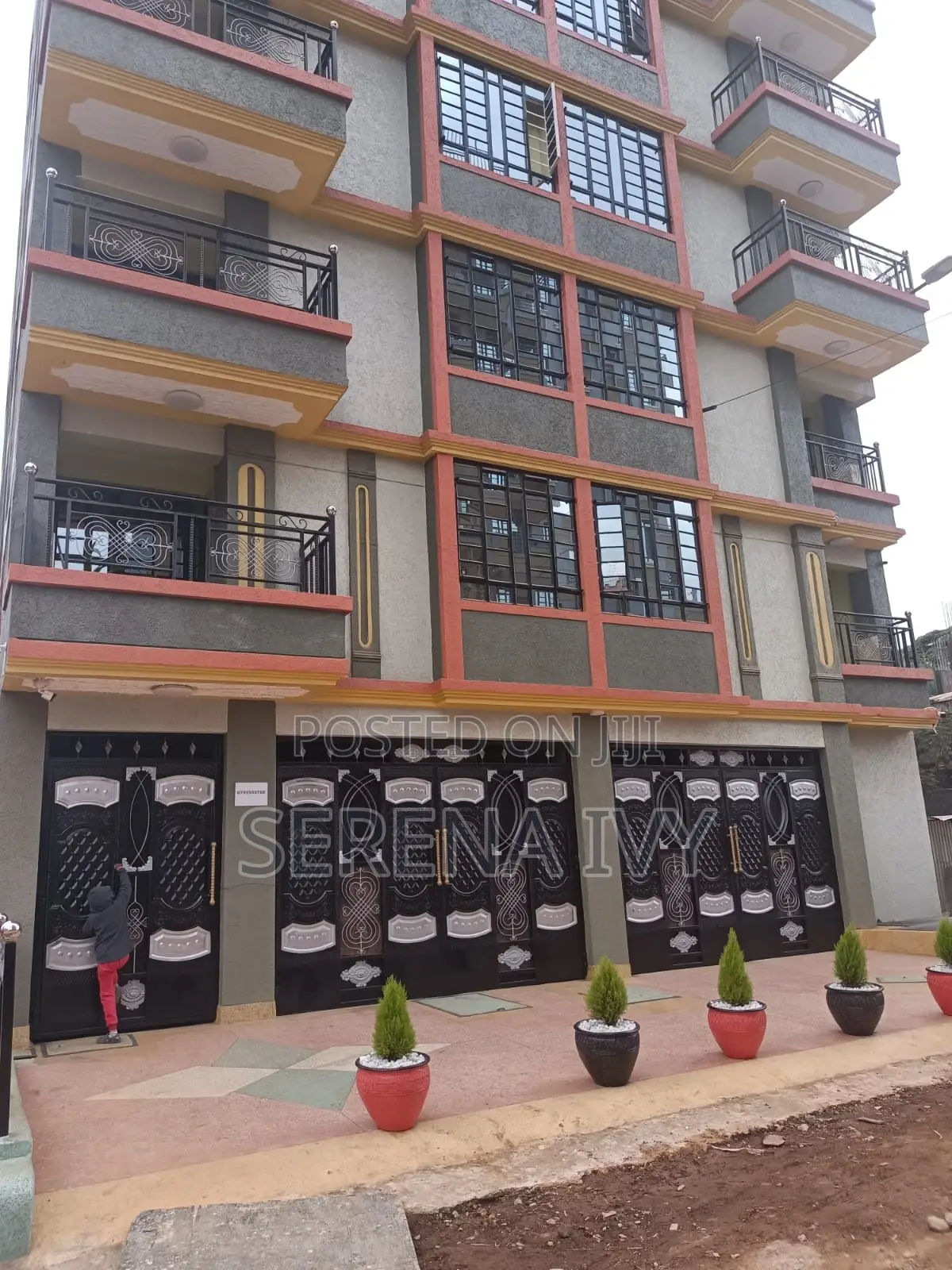 Modern Studio With Free Parking