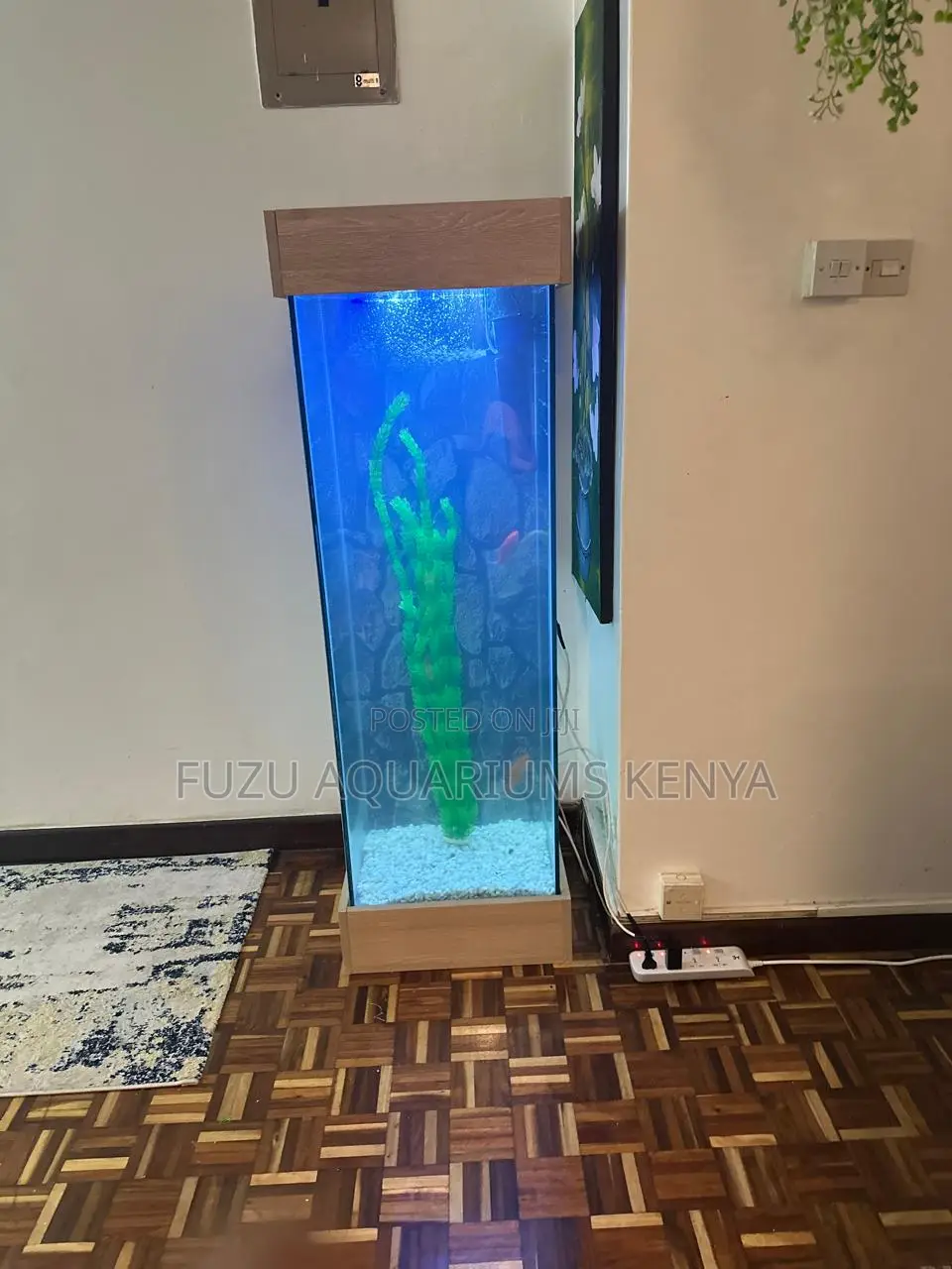 Elegant Tower Aquarium - Vertical