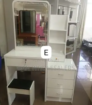 Dressing Table With Sliding Mirror