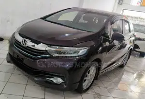 Honda Fit Shuttle 2017 Purple