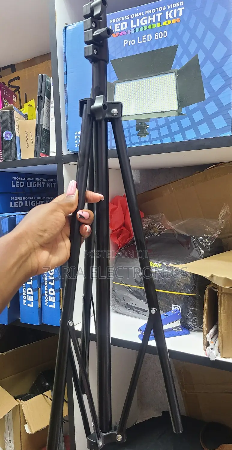 Tripod Stand for Lights and Ringlight