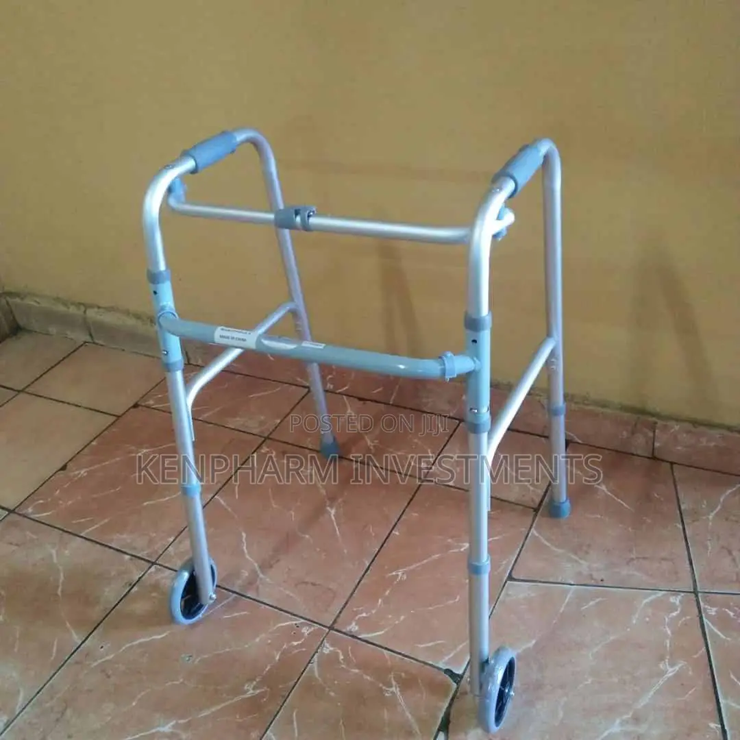 Walking Frame With Wheels /Castors