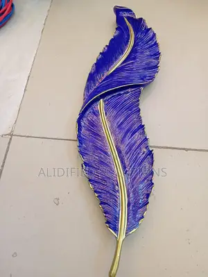Feather Like Wallbracket
